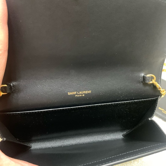 Saint Laurent - Picture 6 of 8